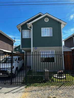 Casa hermosa con tres dormitorios y dos baños